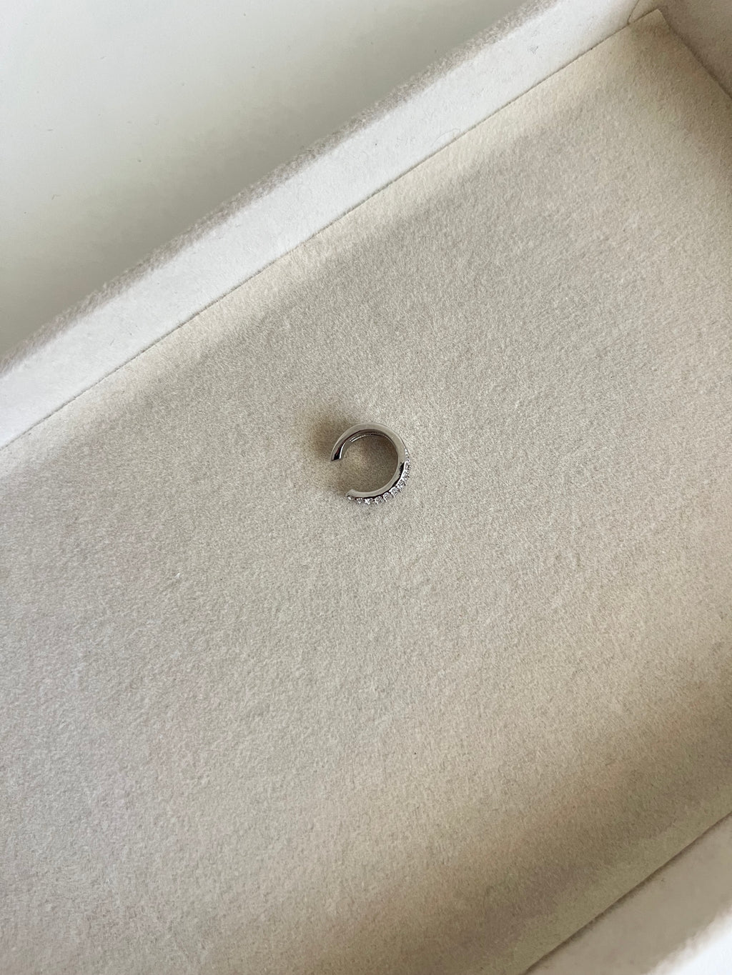 Ear Cuff Mini Strass